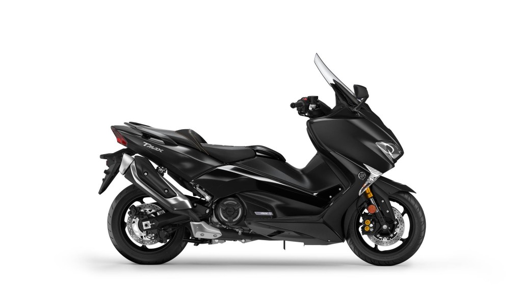 TMAX SX
