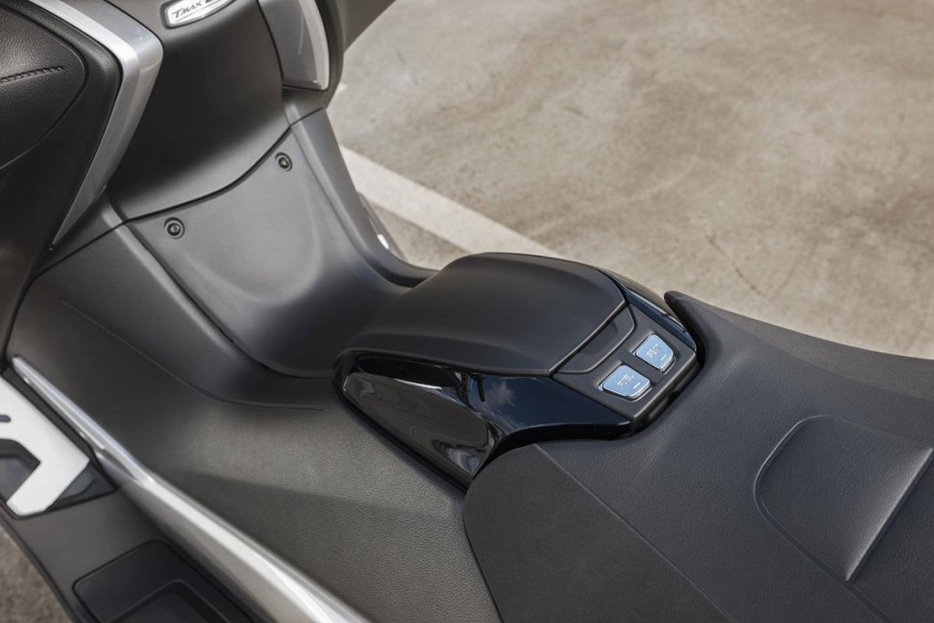 TMAX (14)