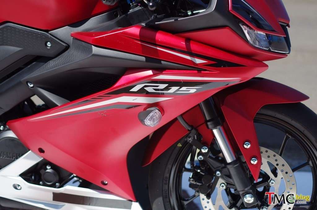 Yamaha_R15_2017_011