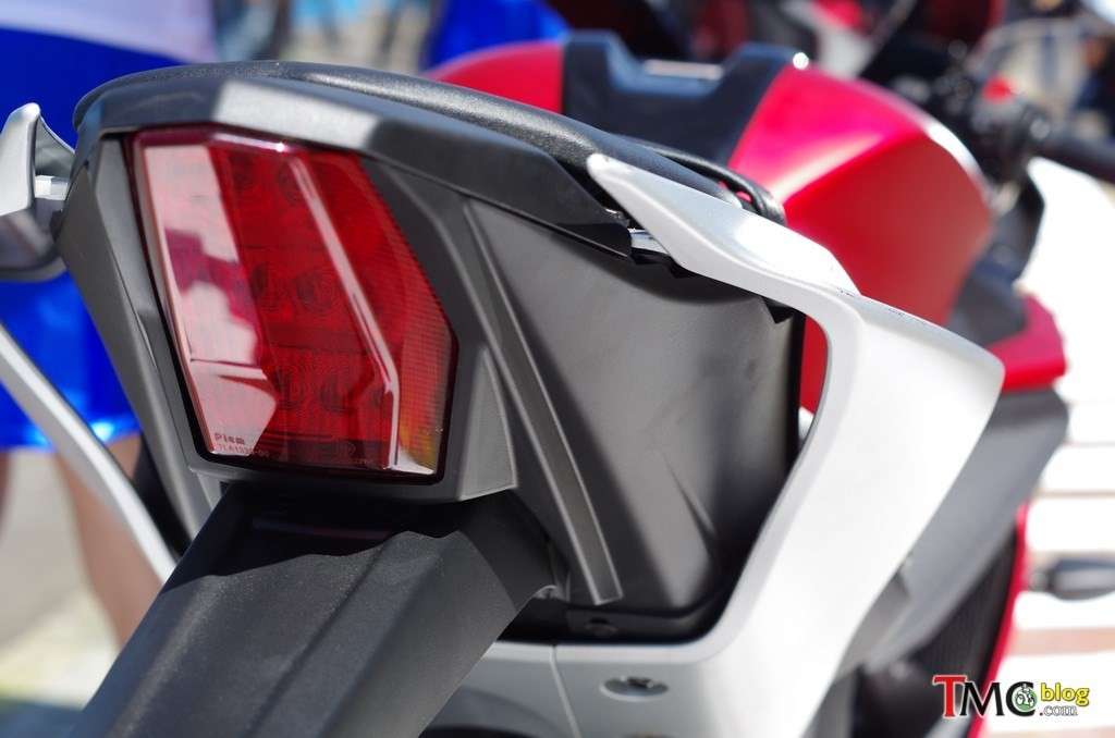 Yamaha_R15_2017_029