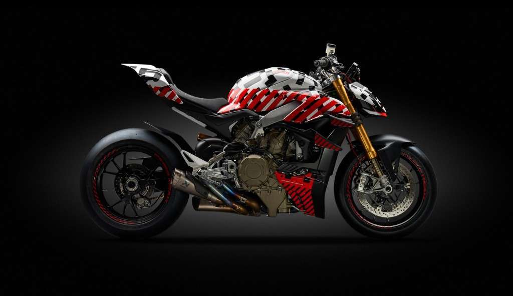 01_Ducati_Pikes-Peak-International-Hill-Climb-2019_Streetfighter-Prototype_UC74719_Preview-1024x591