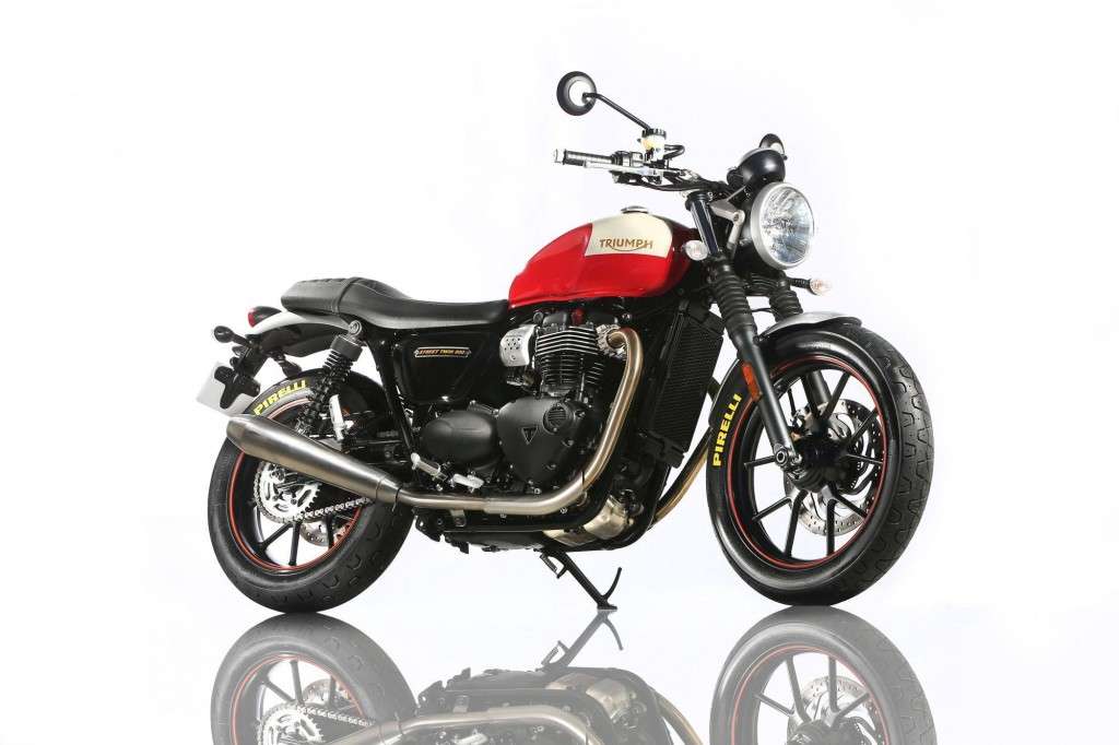 Triumph00
