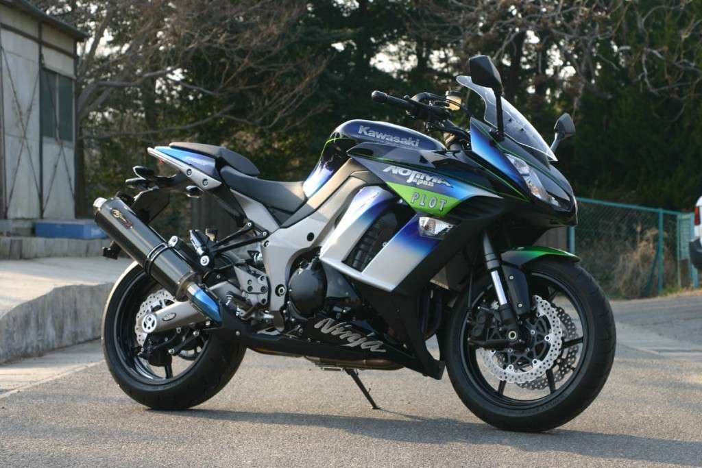 Kawasaki-NINJA1000-Z1000SX