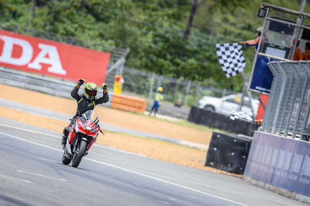 14.Super Sport 400cc SP