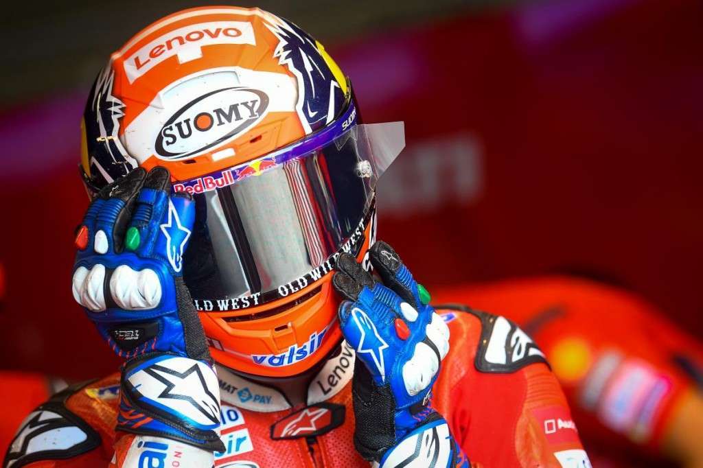 04-andrea-dovizioso-ita-63-francesco-bagnaia-ita_dsc8860.big