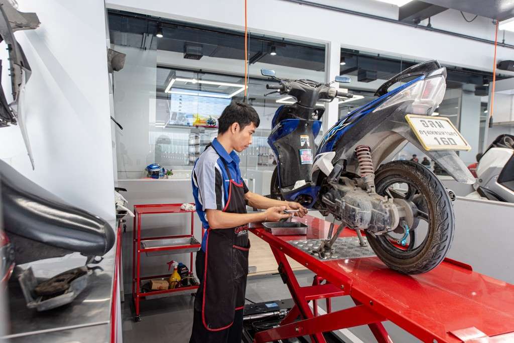 10 Pic Yamaha Premiun Service