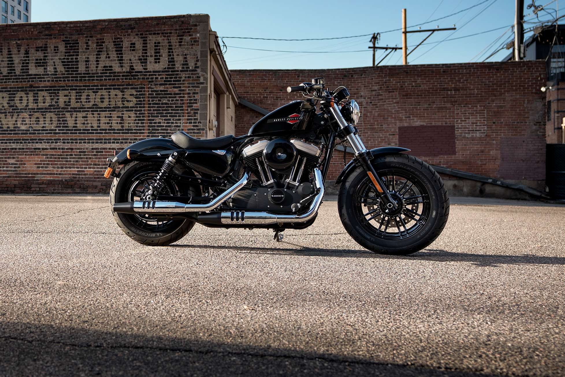 19-sportster-forty-eight-hdi-hero