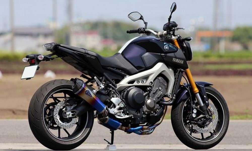 mt09