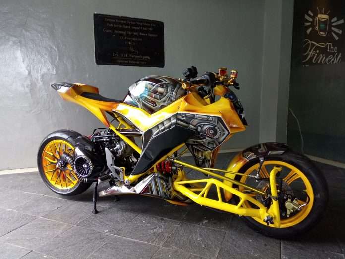 Honda-Vario-125-do-3