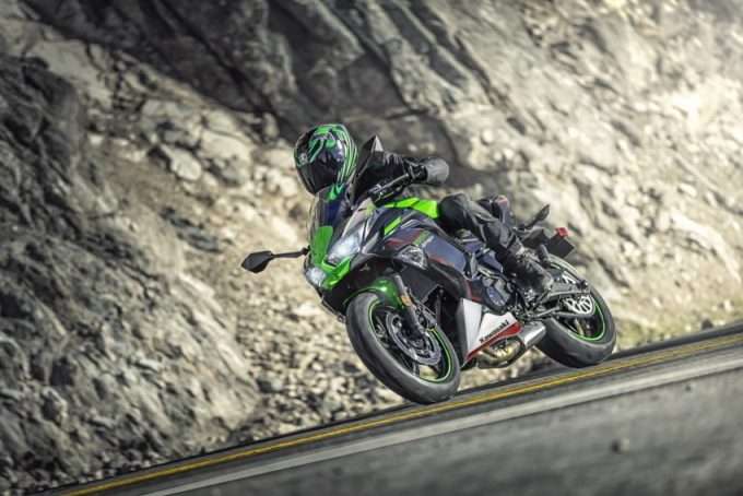 210106_ninja650_07-680x454