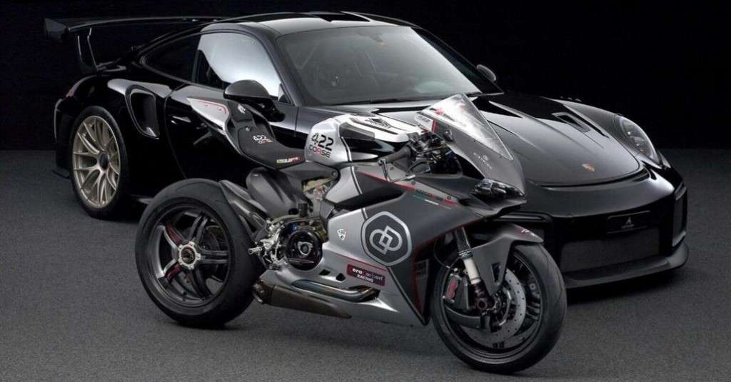 arctos-ducati-panigale-422-corse-2020-1