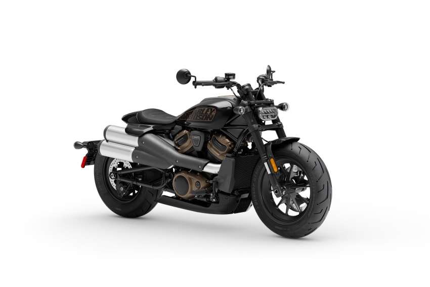 2021 Model Photography. RH1250S