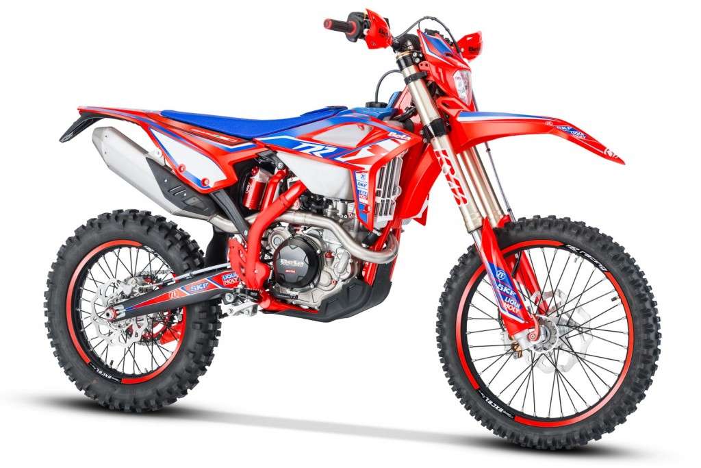 2022-beta-rr-race-edition-four-strokes-lineup-off-road-racing-motorcycles-dirt-bike-2