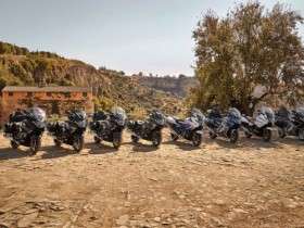 2022-bmw-k-1600-lineup-first-look-touring-motorcycles-2-696x464