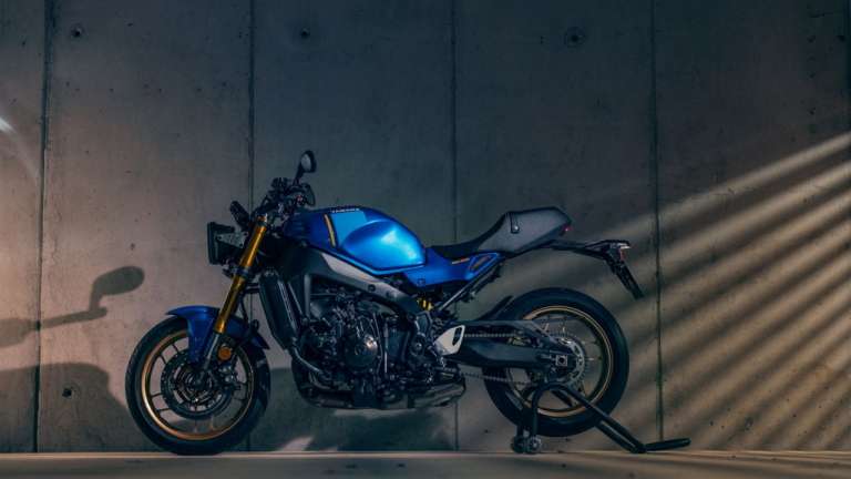 XSR900 Static images from campaign shoot. Featuring Legend Blue Bike.