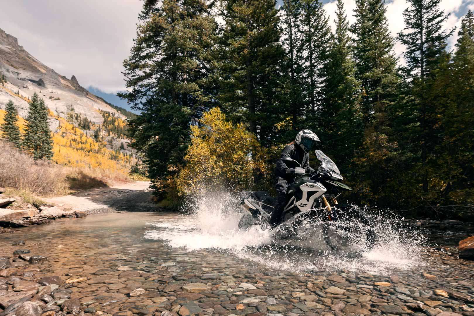2022-triumph-tiger-1200-rally-pro-first-look-adv-adventure-touring-motorcycle-11
